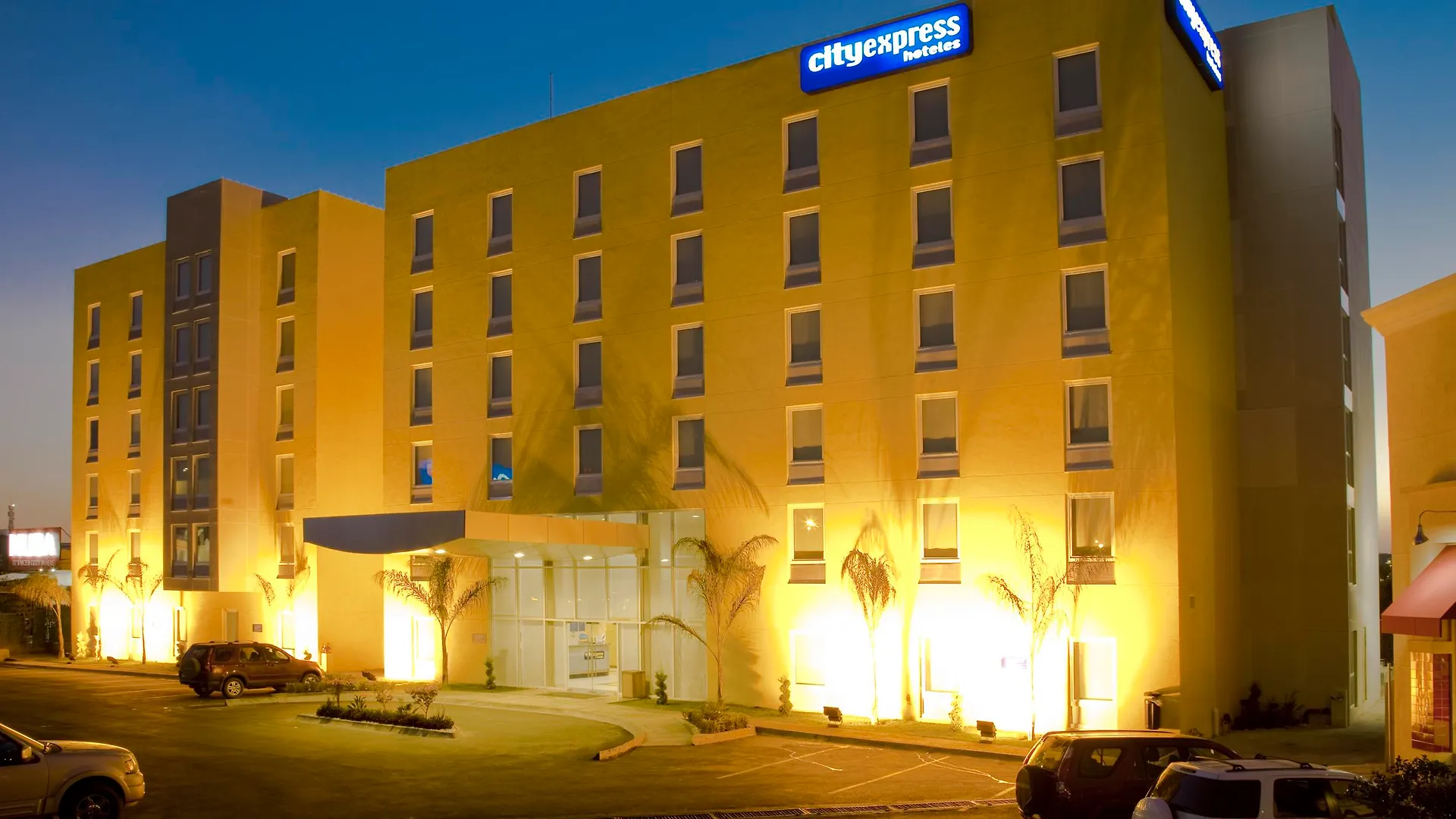 City Express By Marriott Puebla Angelopolis Hotel