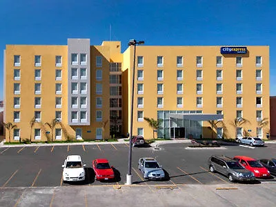 Hotel City Express By Marriott Puebla Angelopolis
