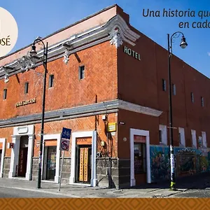 Hotel Casa De Oracion San Jose
